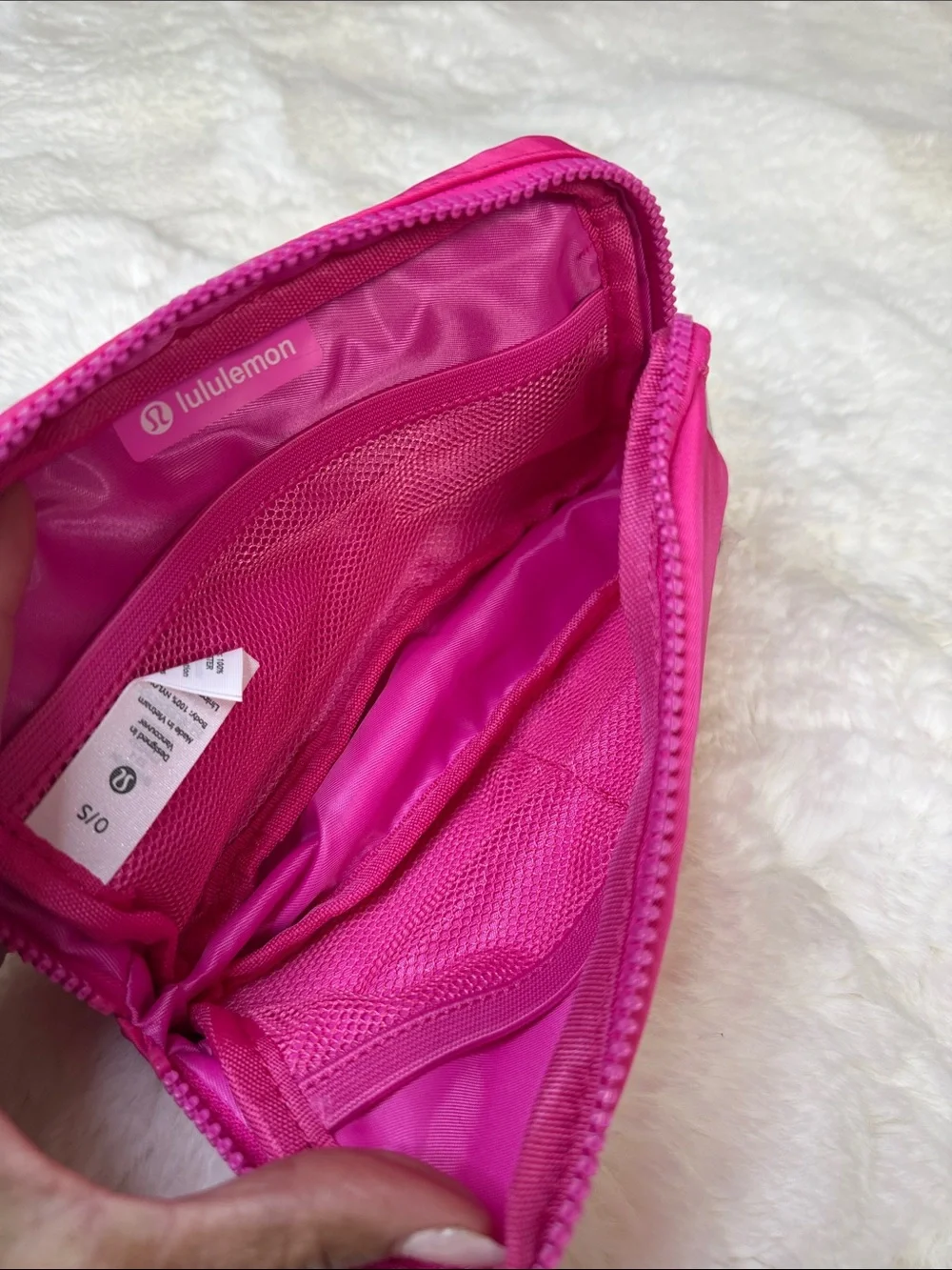 lululemon athletica Hot Pink Zip Everywhere Belt Bag